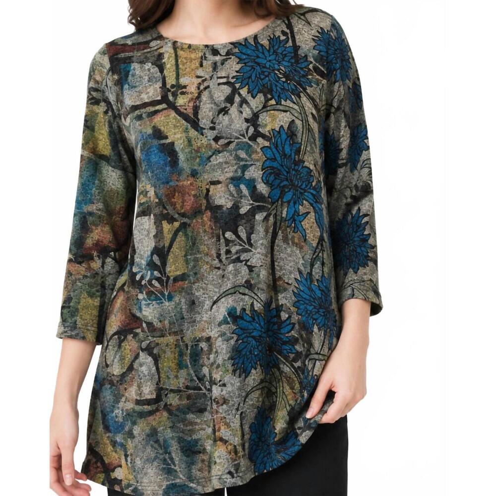 NEW INOAH bluebell 3/4 sleeve top in multicolor